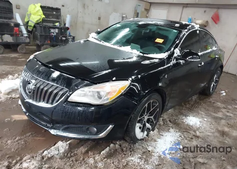 2017 Buick Regal Turbo Sport Touring z USA, uszkodzony, nr VIN 2G4GL5EX3H9110854